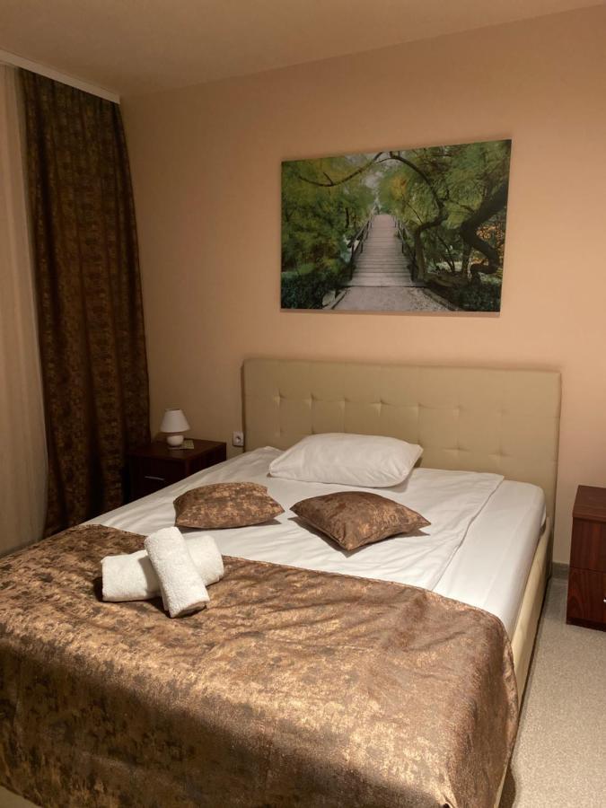 Garden House Bed & Breakfast Apatin