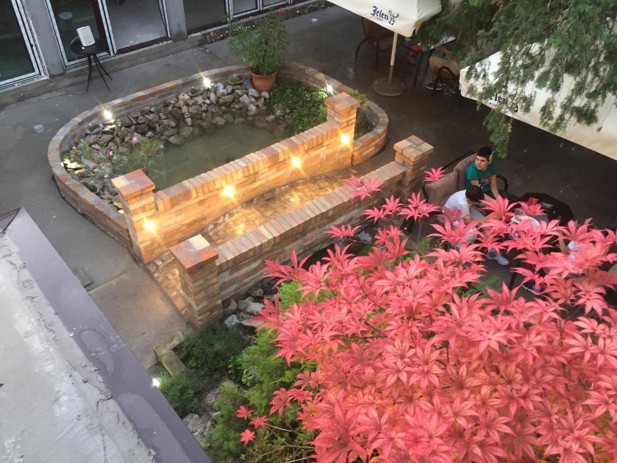 Garden House *